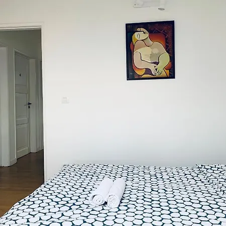 Restelo House Shared *