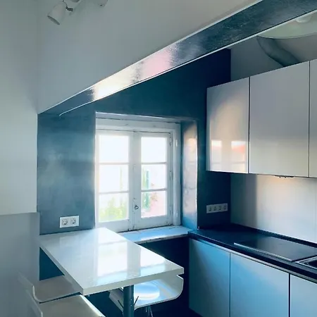 Restelo House Shared בית הארחה