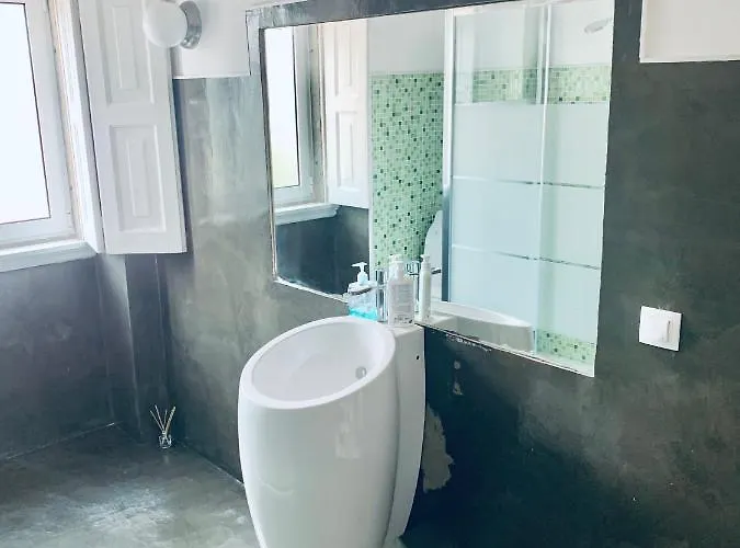 Restelo House Shared Casa de hóspedes Algés