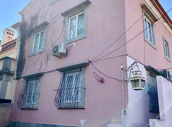 Restelo House Shared Casa de hóspedes Algés