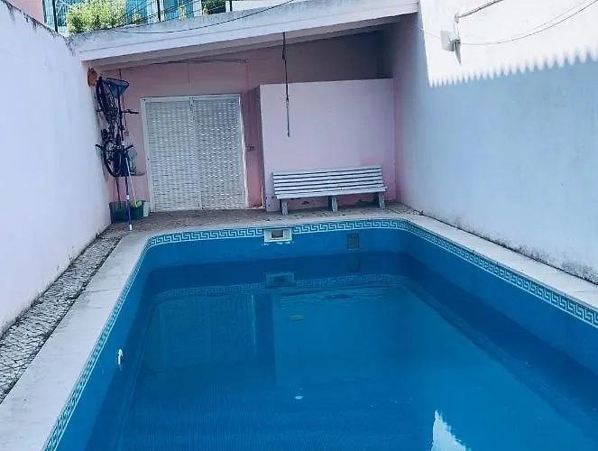 Restelo House Shared Casa de hóspedes